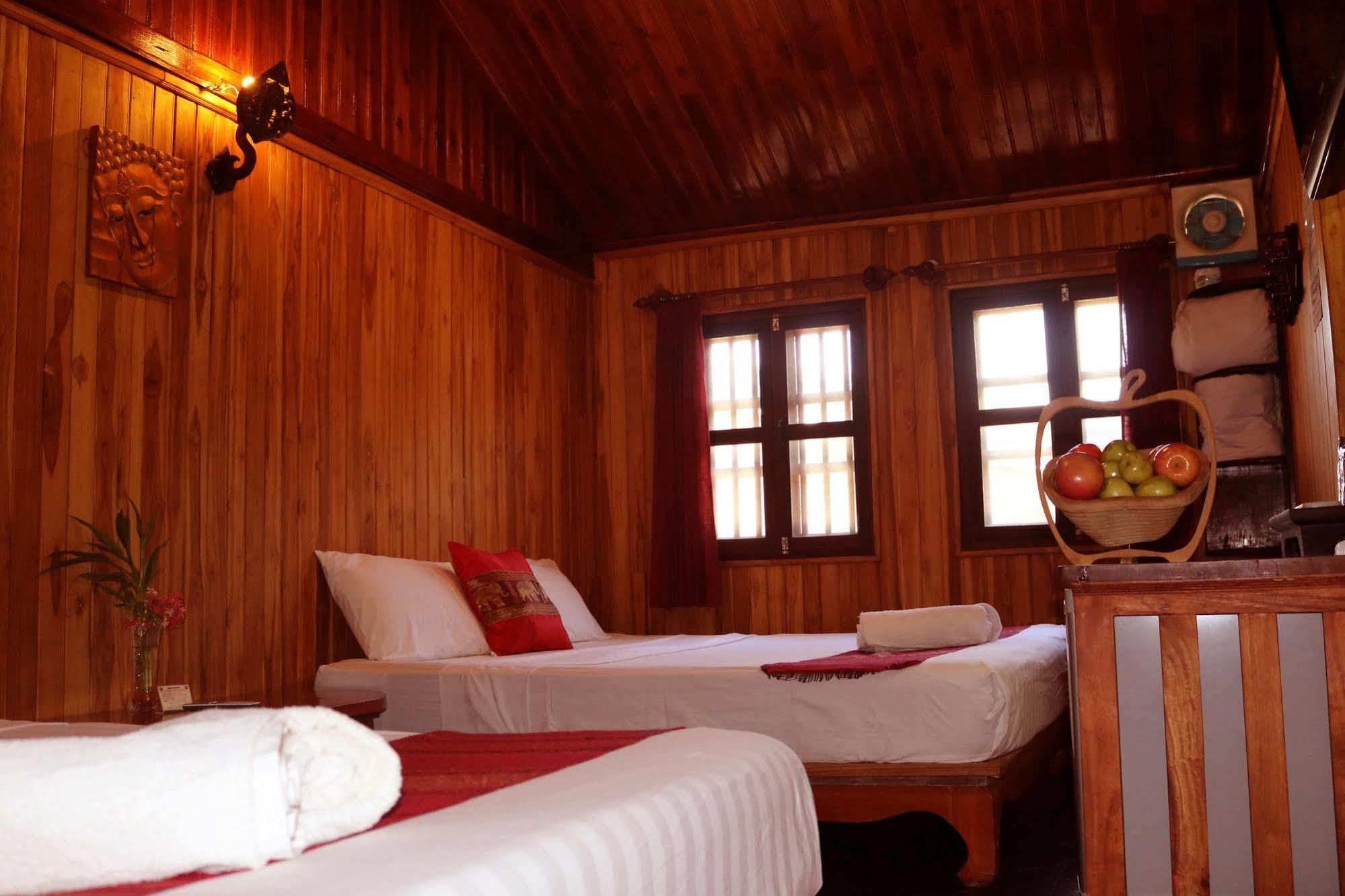 Apple Guesthouse Luang Prabang Ngoại thất bức ảnh