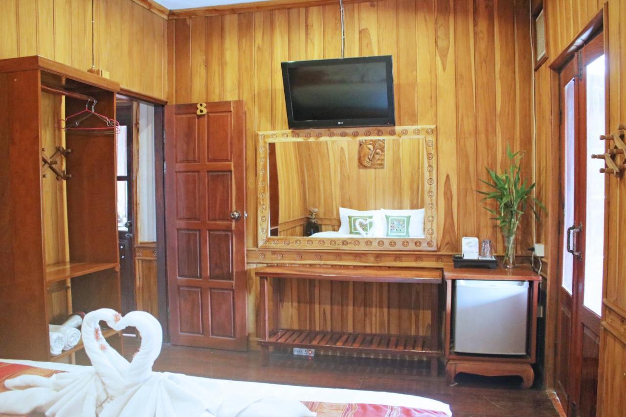 Apple Guesthouse Luang Prabang Ngoại thất bức ảnh